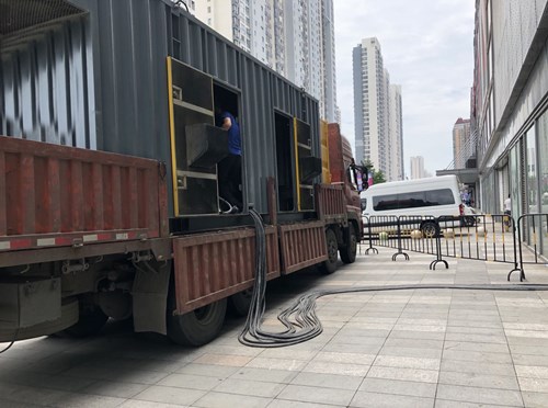 噶尔冷却液不足的情况下如何检查柴油发电机组？